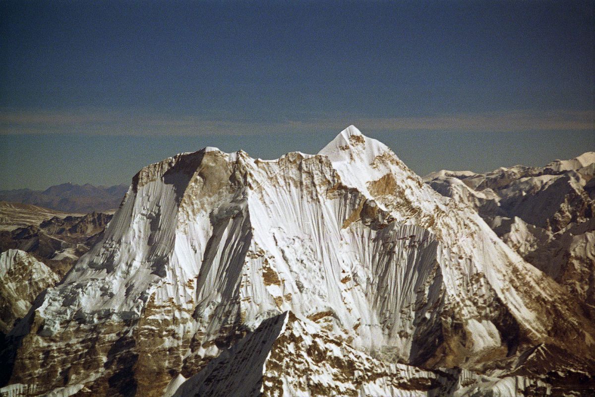 06 Menlungtse From Mountain Flight 1997 Menlungtse from the Kathmandu Mountain Flight in 1997.